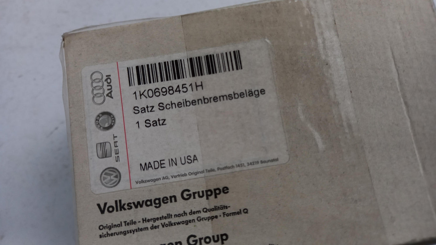 Original AUDI A3 VW Eos Golf Jetta Touran Scirocco Bremsbeläge hinten 1K0698451H