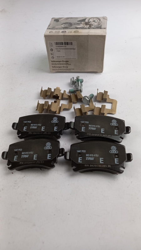 Original AUDI A3 VW Eos Golf Jetta Touran Scirocco Bremsbeläge hinten 1K0698451H