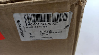 Original Volkswagen Golf Variant 8 CD 2019- Felge 7,5J x 18H2 ET51 5H0601025MFZZ