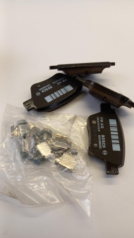 Original AUDI A1 A3 VW Caddy Golf Scirocco Bremsbeläge 272X10 hinten 5K0698451A