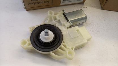 Original BMW X6 G06 Fensterhebermotor vorne links 61359450069