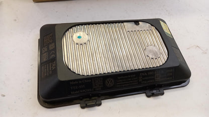 Original VW ID.4 T-Cross Terramont SKODA Kamiq Wireless-Ladegerät 5NA980611A