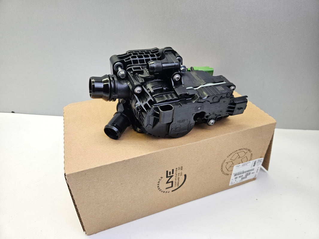 Original PSA Berlingo Partner 308 508 1.6 BlueHDi Thermostatgehäuse 9850364680