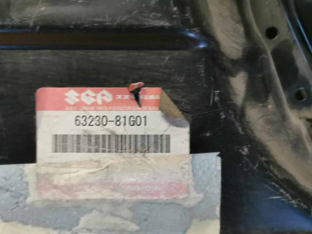 Original OE SUZUKI Seitenverstärkung 6323081G01000