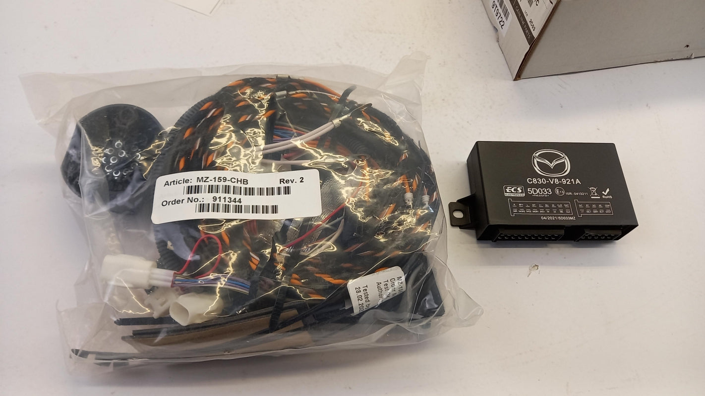 Original OE MAZDA Anhängerkupplung Elektrosatz KB8MV3921C