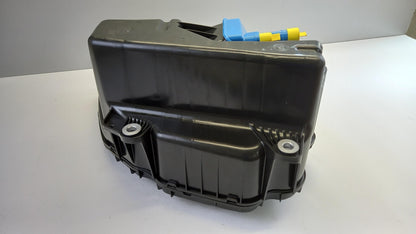 Original AUDI A4 A5 Additivbehälter AdBlue 8W0131879AN