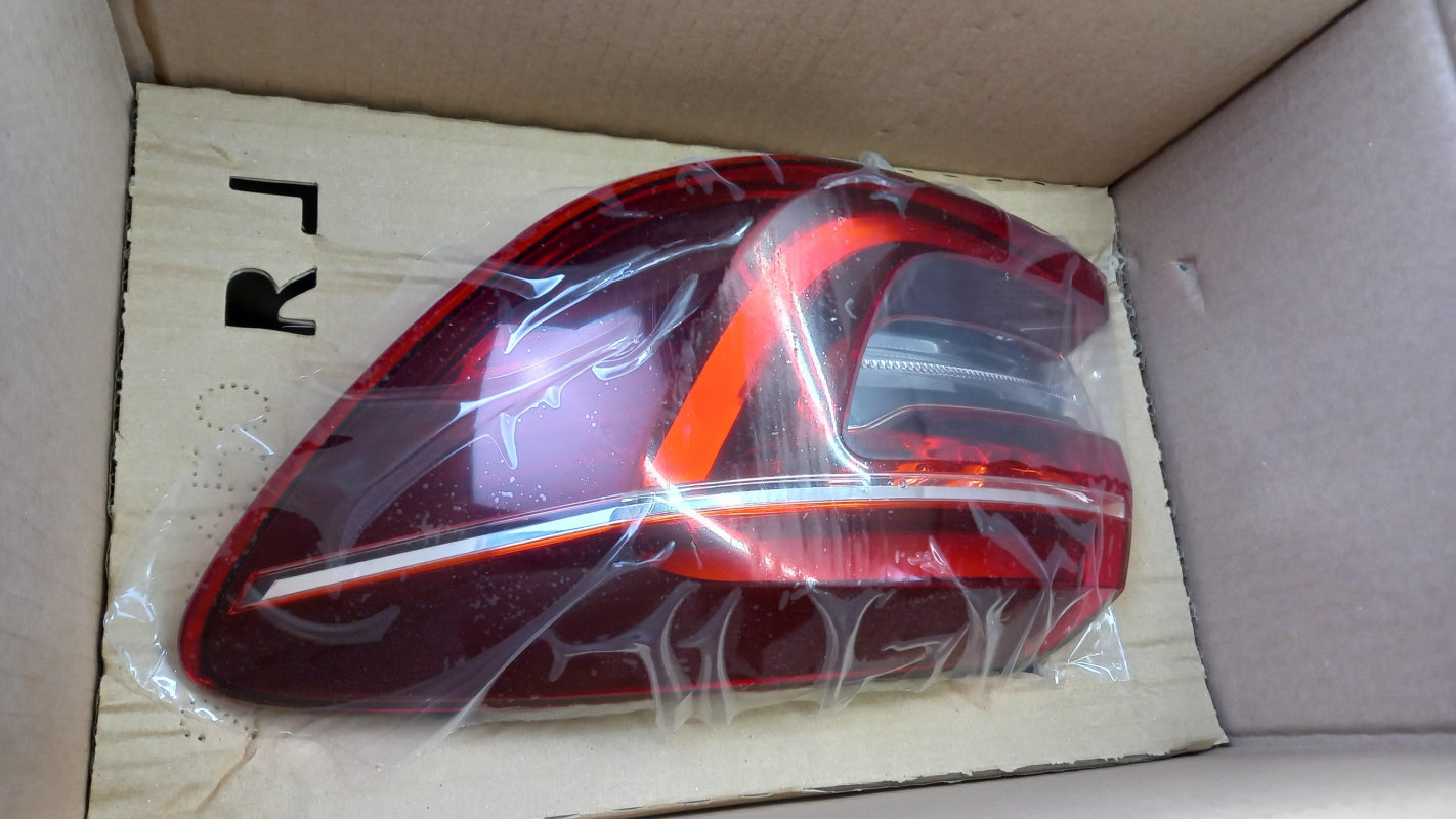 Original OE RENAULT Heckleuchte 265509761R