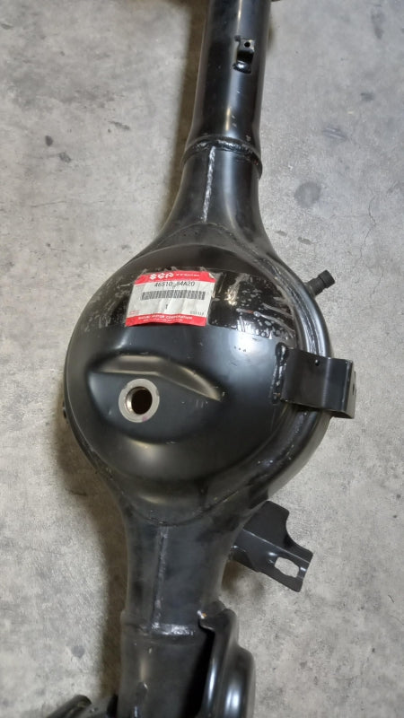 Original SUZUKI Jimny 2005> Hinterachse 4651084A20000