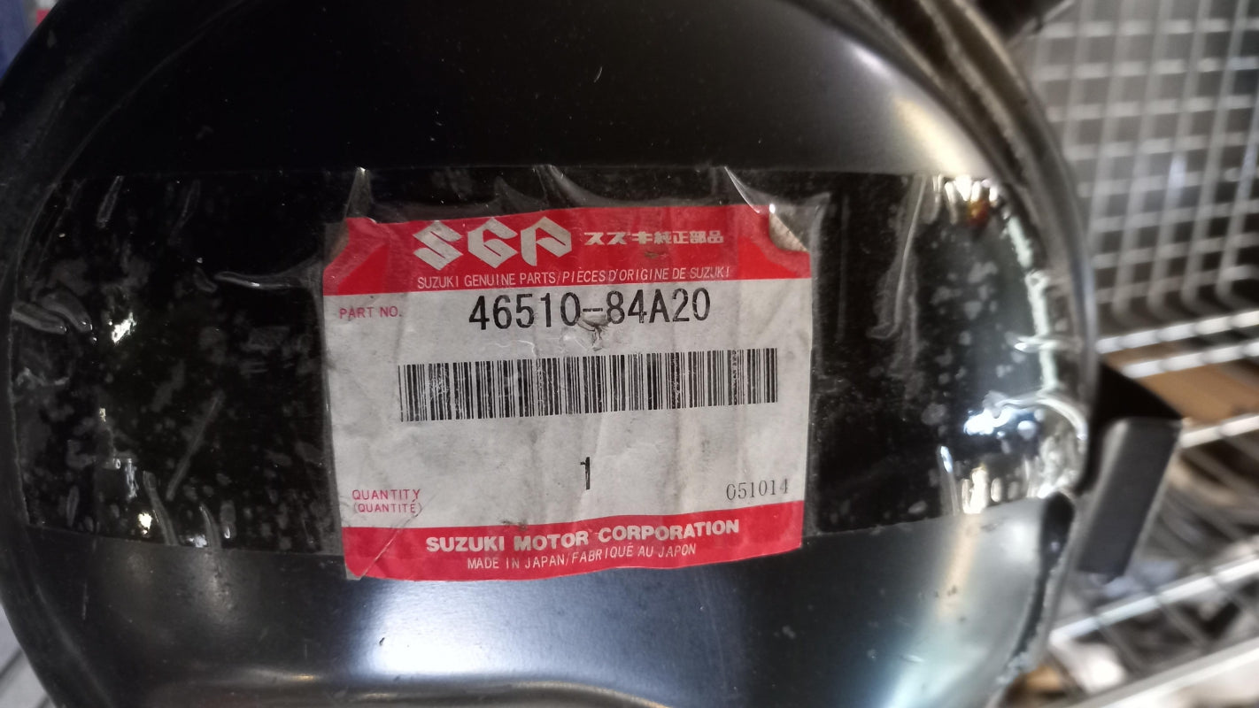 Original SUZUKI Jimny 2005> Hinterachse 4651084A20000
