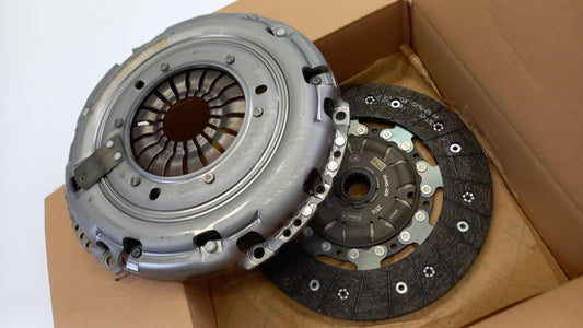 Original FORD Focus III Kuga II C-Max II 2.0 TDCi Kupplungssatz 2288318