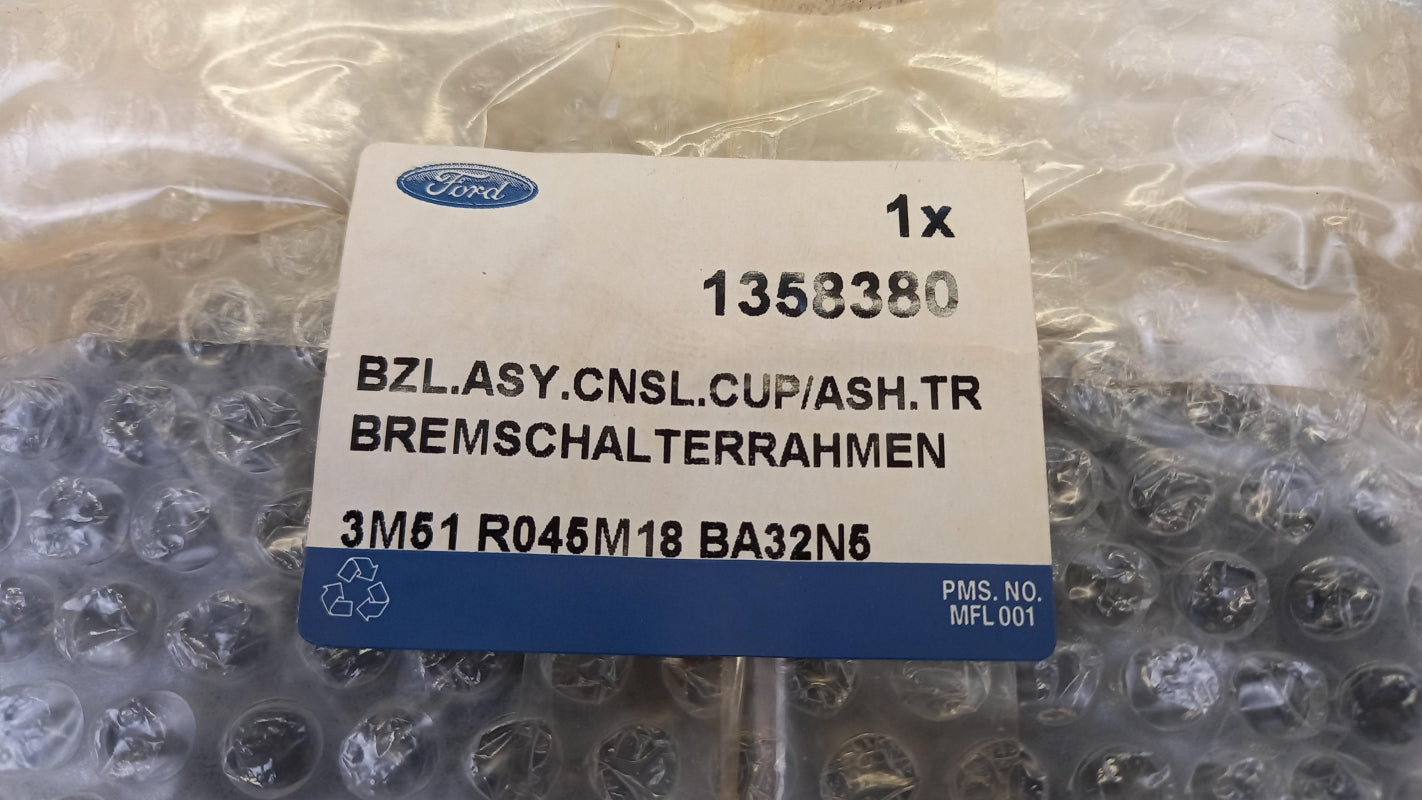 Original FORD Focus Mk2 04-11 Mittelkonsole Getränkehalter 1358380