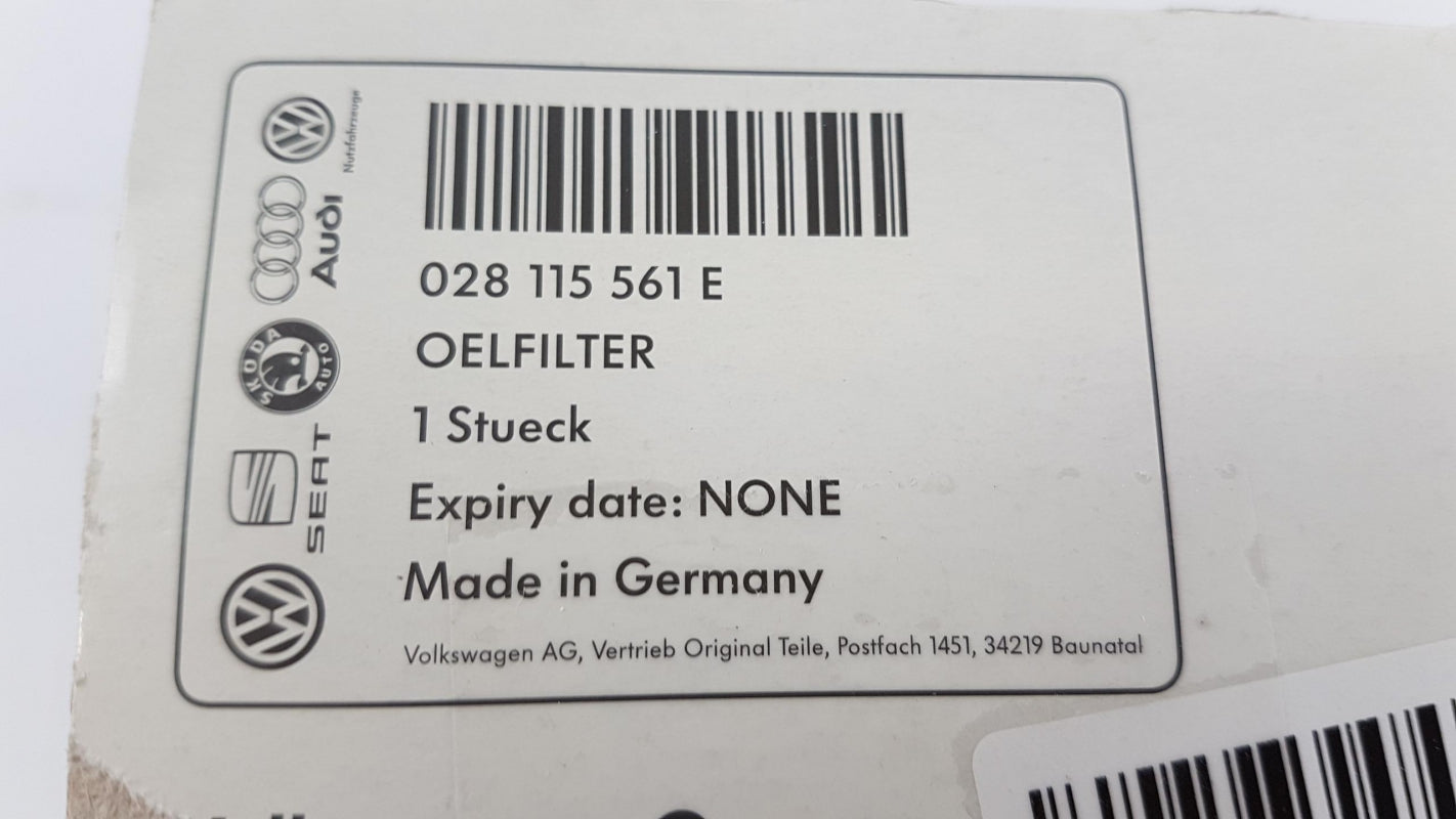 Original AUDI A4 A6 VW Passat Motor Ölfilter 028115561E
