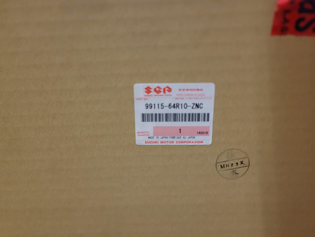 Original SUZUKI SX4 S-Cross Elegance Stoßfängerabdeckung hinten 9911564R10ZNC