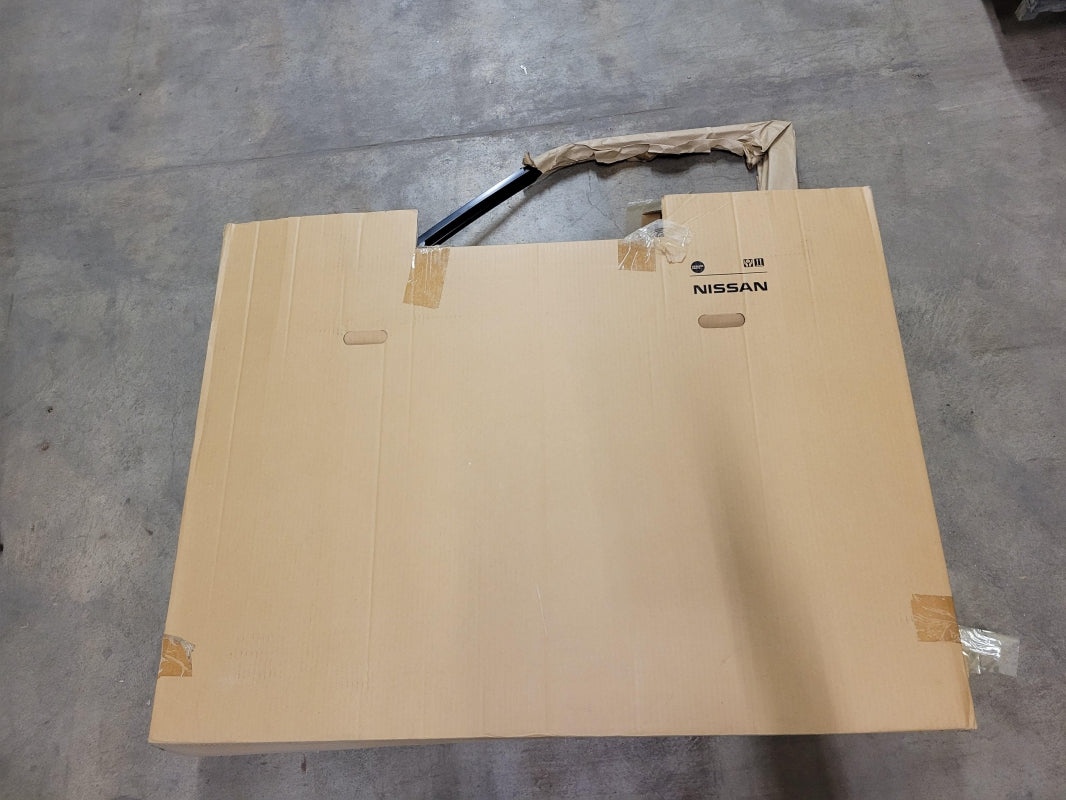 Original INFINITI QX80/QX56 NISSAN Patrol Tür vorne links H010A5ZAMA