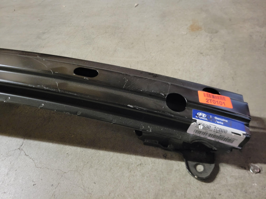Original HYUNDAI Getz '02-'05 Stoßstangen Träger vorne 865301C000