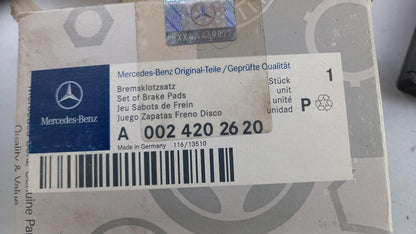 Original MERCEDES-BENZ S-klasse W140 Bremsbeläge vorne A0024202620