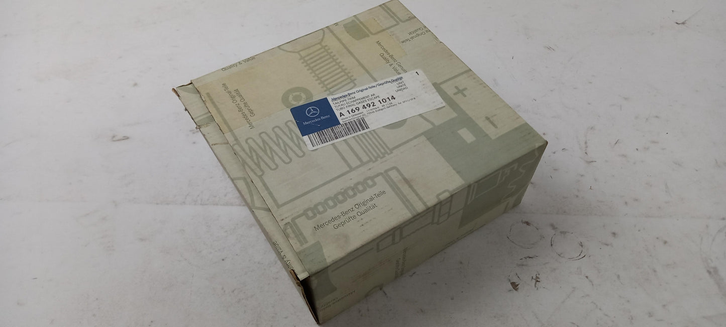 Original MERCEDES-BENZ W169 Auspuffblende mit Befestigungteile 93mm A1694921014