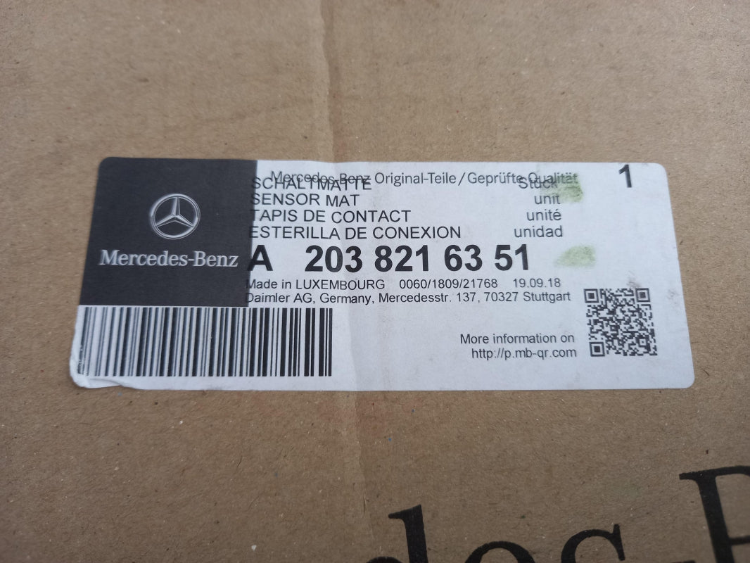 Original MERCEDES-BENZ C-Klasse W203 C220 Sitzbelegung Schalter A2038216351