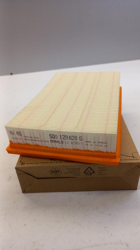 Original AUDI A3 Q2 Q3 SKODA Superb VW Golf Passat  Luftfilter 5Q0129620G
