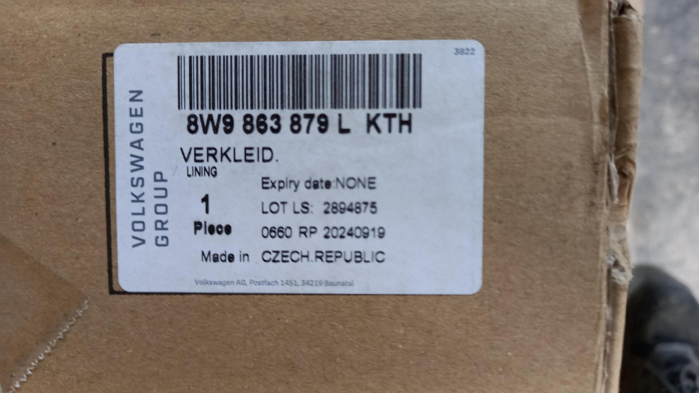 Original AUDI A4 RS4 8W Kofferraumverkleidung soulschwarz links 8W9863879LKTH