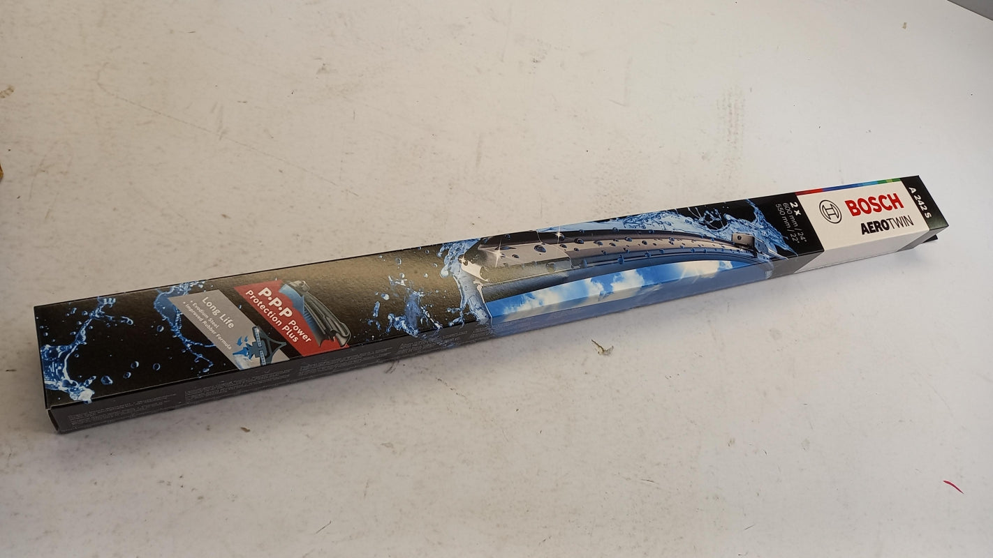 BOSCH AeroTwin für MERCEDES E W213 S21 Wischerblättersatz 2st vorne 3397014242