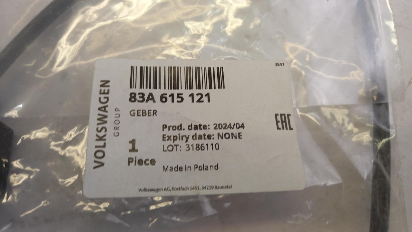 Original AUDI A3 RSQ3 SEAT Cupra Bremsbelagverschleiß Warnkontakt 83A615121