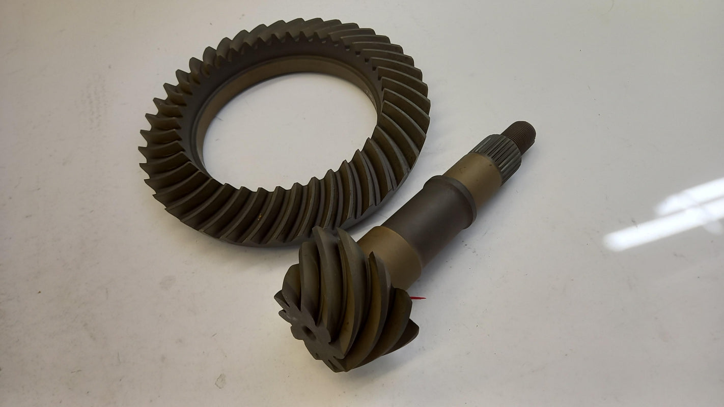 Original VOLKSWAGEN Amarok 2.0 TDI Differential Ritzelwelle 2H0525143