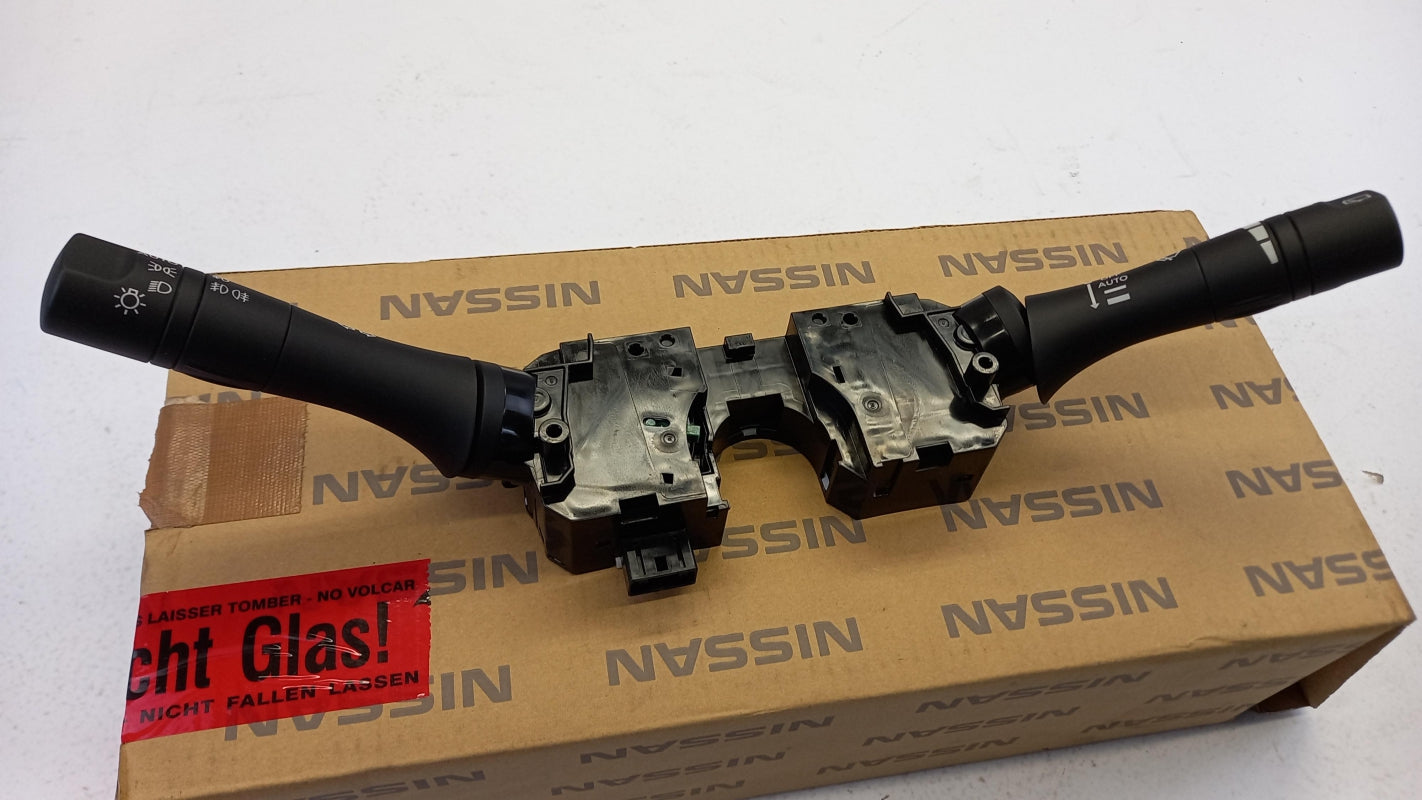 Original NISSAN Murano (Z51) Lenkstockschalter 255601AN1B