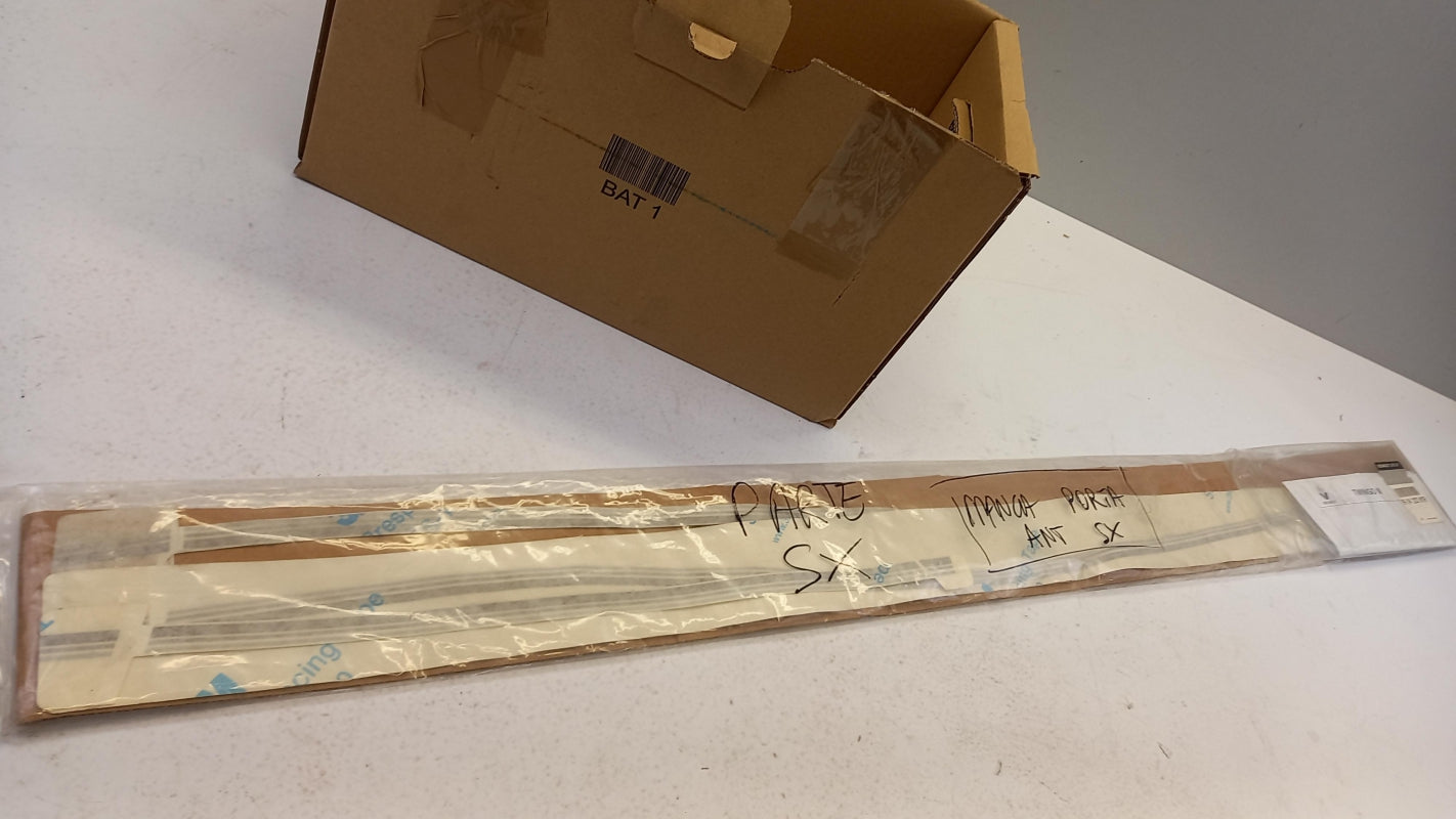 Original RENAULT Twingo III Dekorfolie 990422381R