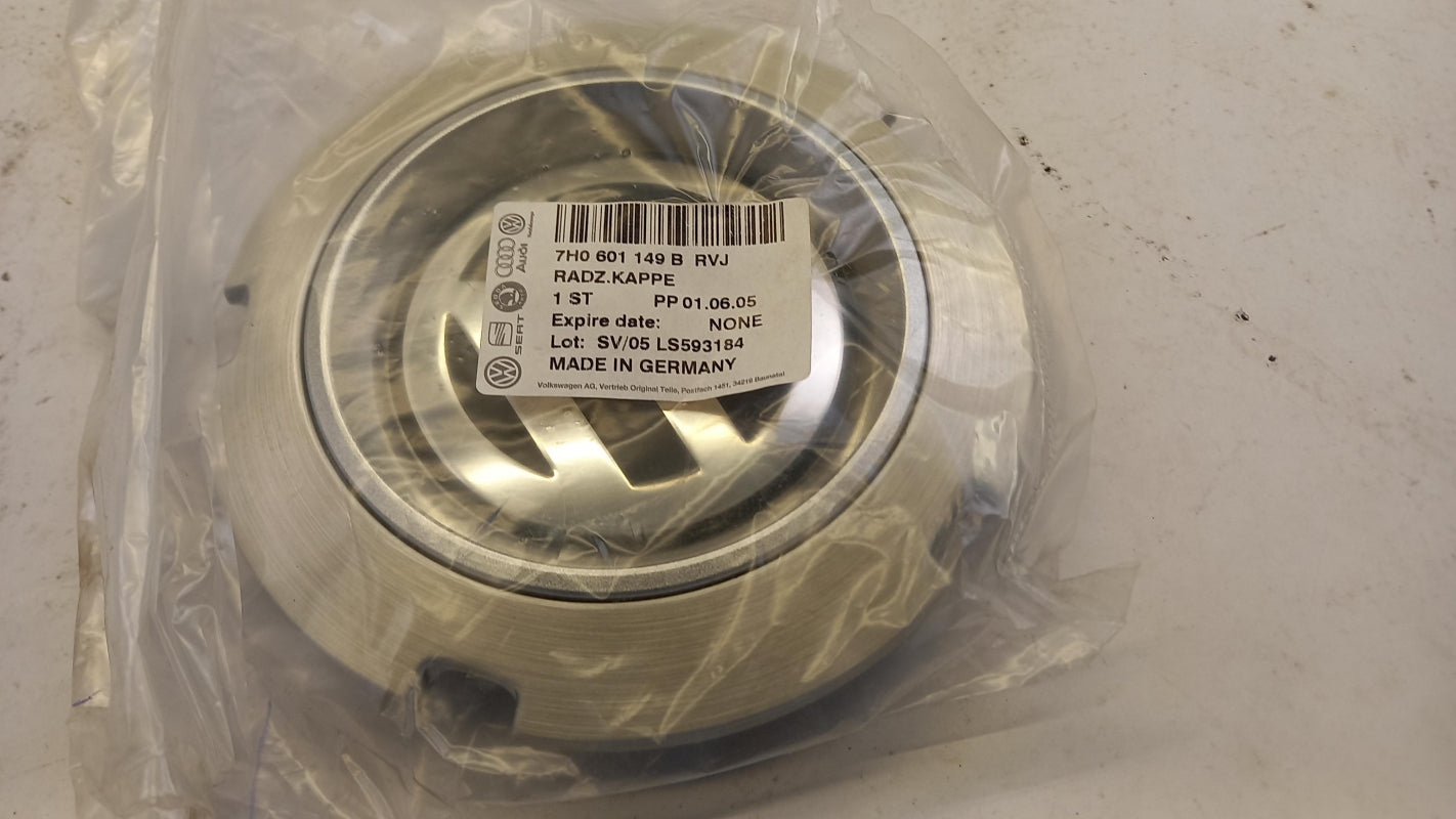 Original OE Volkswagen Nabendeckel 7H0601149BRVJ