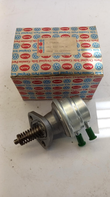 Original AUDI 80 90 1979-1981 1.3l Kraftstoffpumpe 052127025H