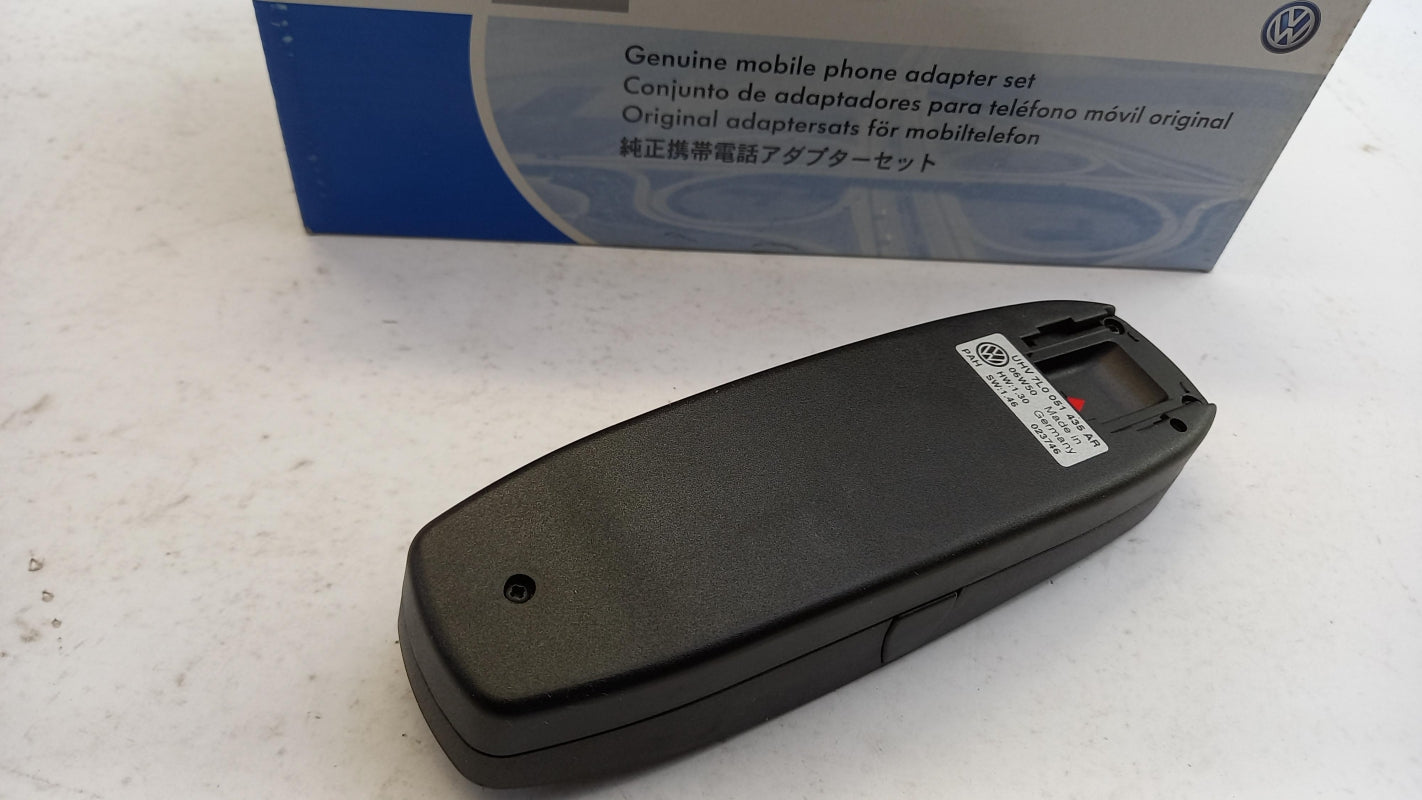 Original Volkswagen Handyadapter für Nokia 6210/6310 7L0051435AR