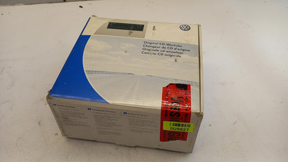 Original VW Golf Bora Sharan CD-Wechsler 6-Disc 3B7057110