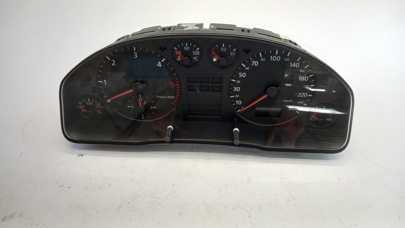 Original AUDI A6 (1998-2001) Kombiinstrument Tacho 260km/h 4B0919860MX