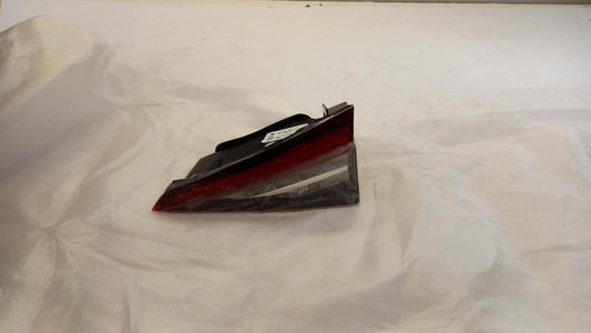 Original SKODA Kodiaq NS RHD LED-Heckleuchte Rücklicht innen rechts 565945308C