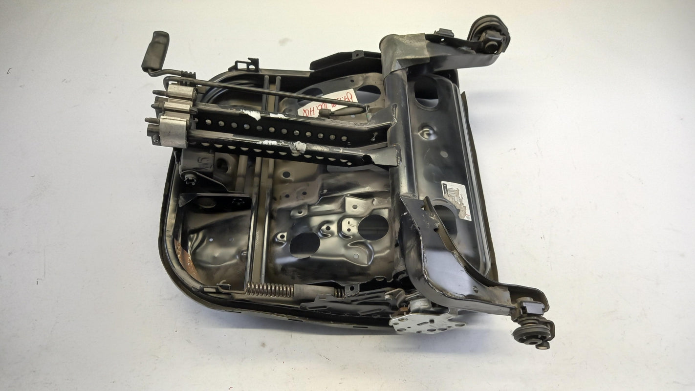 Original SKODA Octavia 1U 2010-2011 Sitzrahmen vorne rechts 1J4881106HQ