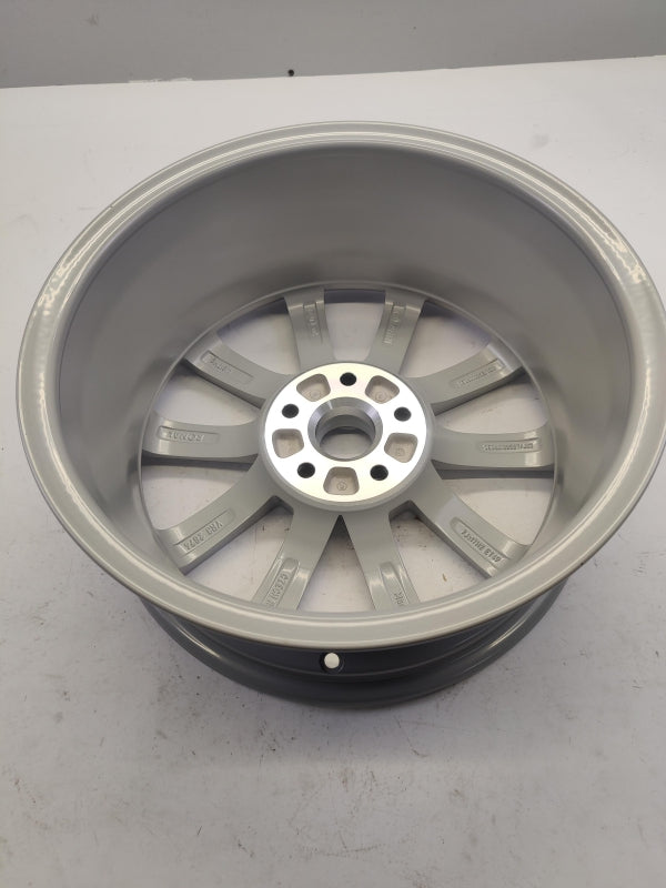 Original SKODA Octavia 5E Alufelge Teron 7J17 ET49 brillantsilber 5E0601025E8Z8