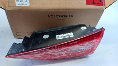 Original AUDI A3 8V LED-Schlussleuchte Heckleuchte innen rechts 8V5945094H