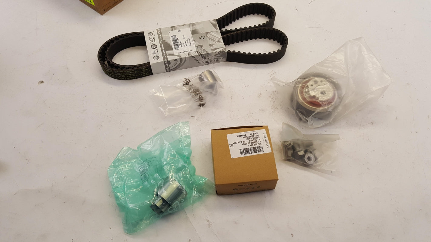 Original VW Golf 09-13 Caddy 11-15 Passat 09-12 Zahnriemensatz 2.0TDI 03L198119P