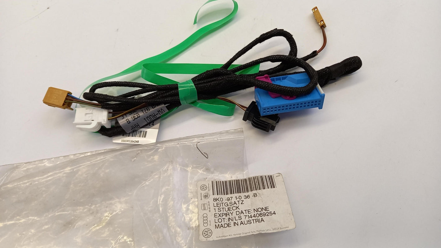Original AUDI A4 RS4 8K A5 8T Tür Kabelbaum Leitungssatz vorne rechts 8K0971036B