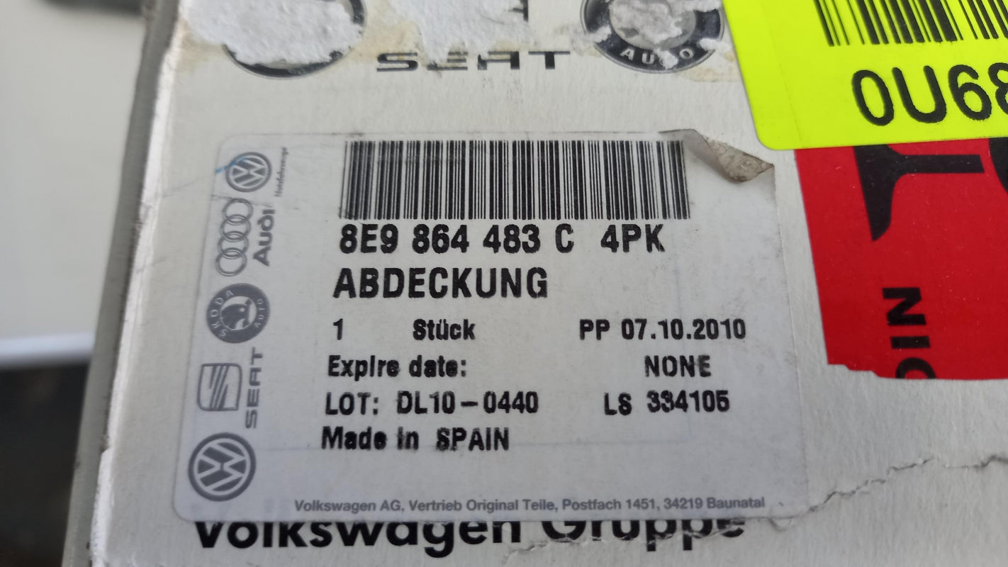 Original AUDI A4 RS4 8E SEAT Exeo Ladekantenschutz soulschwarz 8E9864483C4PK