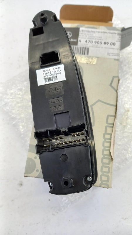 Original MERCEDES-BENZ X X470 Fensterheber & Spiegel Kombischalter A4709058900