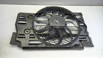 Original BMW 5' E39 Motorkühlung Lüfter 64546921397
