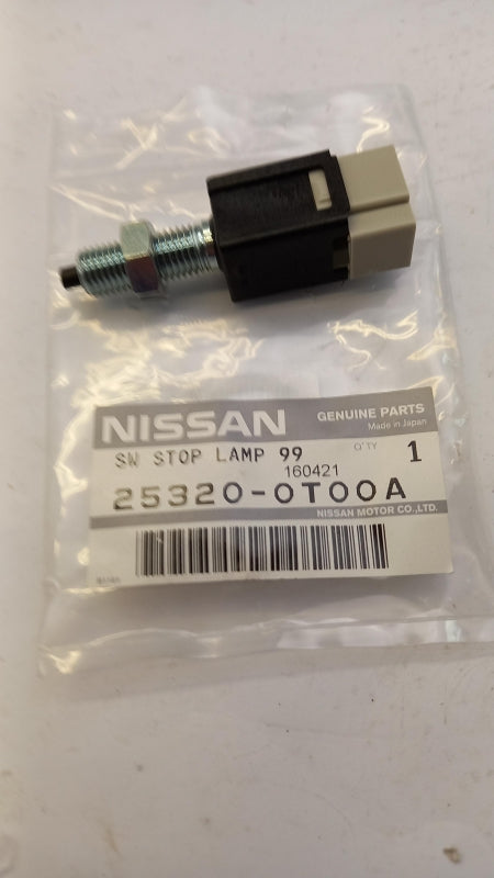 Original OE NISSAN brake light switch 253200T00A 