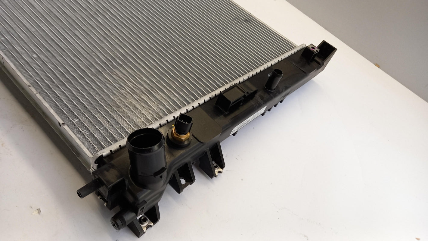 Original NISSAN Infiniti QX50 J55 2018 Wasserkühler 214105NS0A