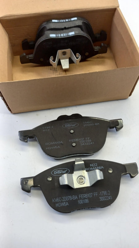 Original FORD Tourneo Connect Bremsbeläge vorne 2253408