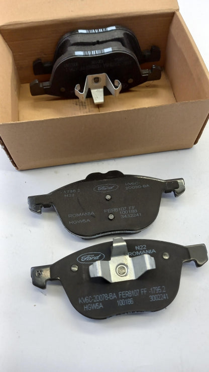 Original FORD Tourneo Connect Bremsbeläge vorne 2253408
