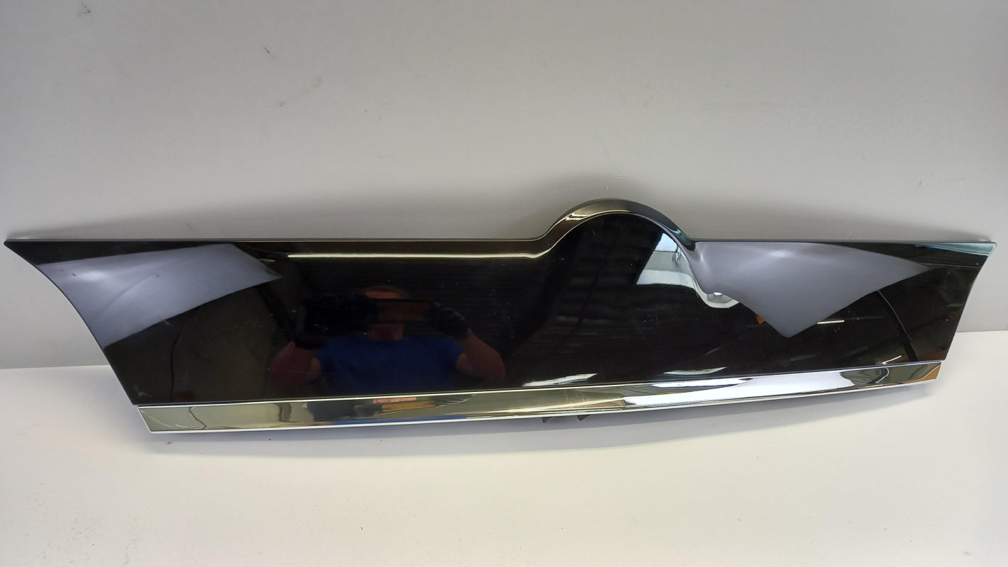 Original OPEL Meriva-B Heckklappe Freigabe Griff 39097900