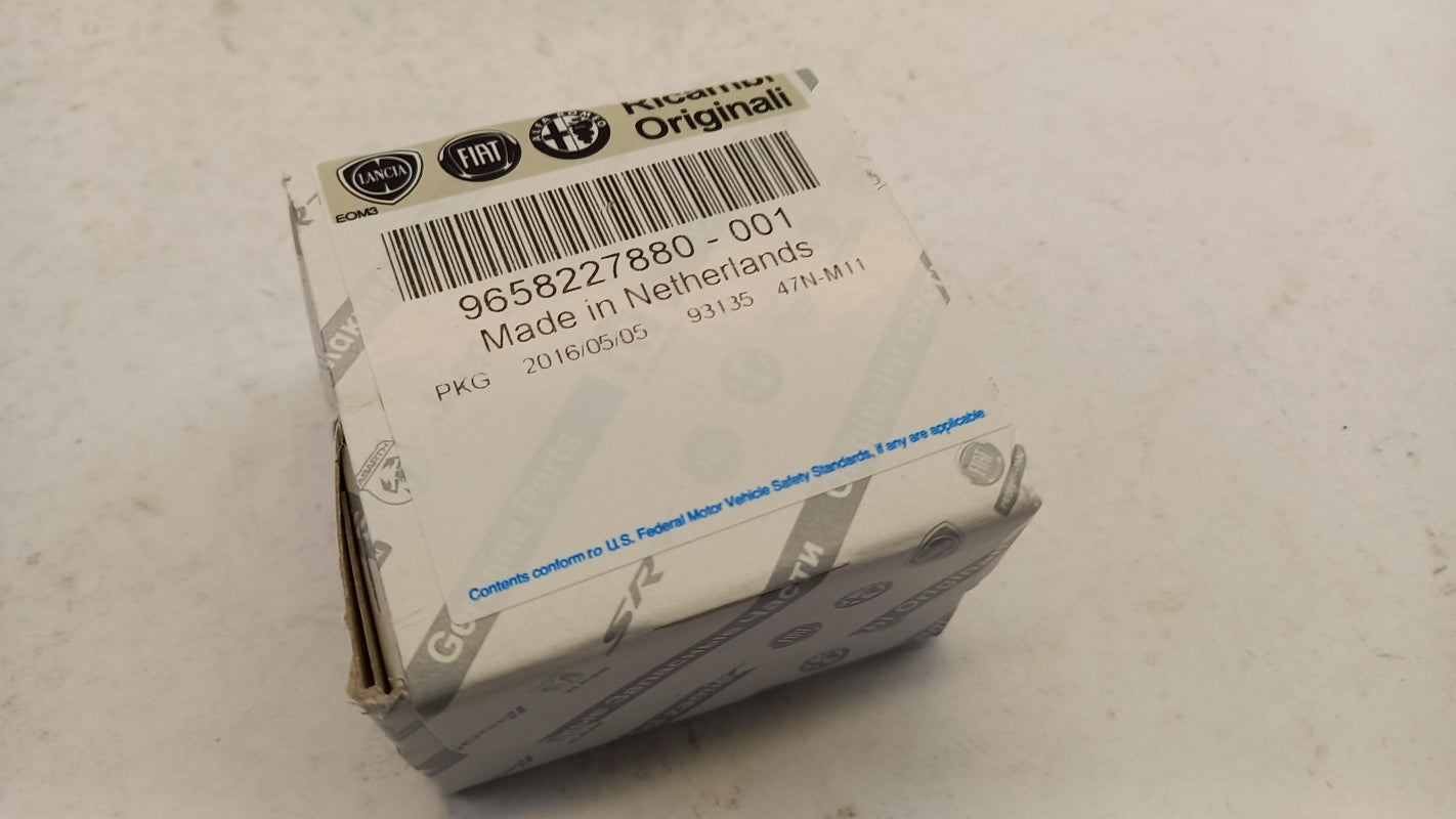 Original FIAT PROFESSIONAL Nuovo Scudo 2007> Kraftstoffdruck Sensor 9658227880