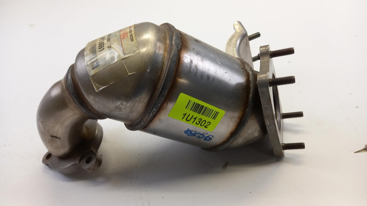 Original MITSUBISHI Carisma 2000-2003 Katalysator M616691